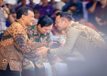 Gubernur Jateng Ahmad Luthfi menghadiri peringatan Hari Desa Nasional 2026 di Lapangan Kawasan Kebun Raya Indrokilo, Desa Butuh, Kecamatan Mojosongo, Kabupaten Boyolali, Kamis, 15 Januari 2026. Foto: Ist.