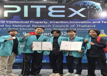 Tim QryptoPay dari UMS meraih Silver Medal dalam ajang IPITEX di Thailand. Foto: Ist.