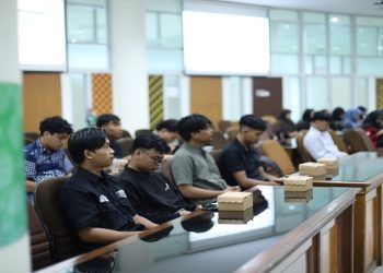 Mahasiswa penerima Beasiswa Kader Ahmad Dahlan (BKAD) UMS. Foto: Ist.