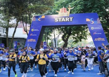 Ribuan peserta mengikuti ajang Pati Korpri Fun Run 5K di Alun-alun Pati, Minggu, 25 Januari 2026. Foto: Ist.