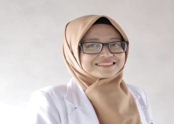 Dokter UNS Solo, dr. Dewi Wulandari, M.K.M. Foto: Ist.