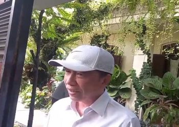 Mantan Presiden Jokowi memberikan keterangan pers di Solo, Jumat (30/1/2026). Foto: Indospektrum.com