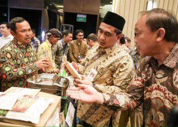 Forum Temu Bisnis Pelaku Usaha Antar Provinsi tersebut dihadiri Wakil Gubernur Jawa Tengah Taj Yasin Maimoen,serta Gubernur Jawa Timur Khofifah Indar Parawansa. Foto : Ist.