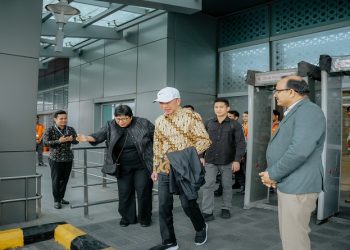 Presiden RI ke-7 Joko Widodo tiba di New Delhi, India guna menghadiri Bloomberg New Economy Forum. Foto: Ist.