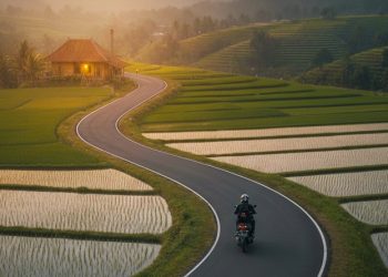 Ilustrasi - Mengutamakan keselamatan berkendara (safety riding) dengan menggunakan perlengkapan berkendara (riding gear) yang lengkap. Foto: Ist.