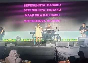 Penampilan Idgitaf pada acara Gen Darling Fest di De Tjolomadoe, Karanganyar, Kamis (12/2/2026). Foto: Ist.