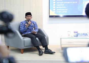 Sekda Provinsi Jawa Tengah, Sumarno dalam jumpa pers dengan wartawan di Kantor Gubernur Jawa Tengah, Jumat, 13 Februari 2026. Foto: Ist.