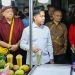 Wapres Gibran Rakabuming Raka dan Gubernur Jawa Tengah Ahmad Luthfi saat mengunjungi Pasar Imlek Semawis 2026 di Kawasan Pecinan, Kota Semarang,Sabtu, 14 Februari 2026 malam. Foto: Ist.
