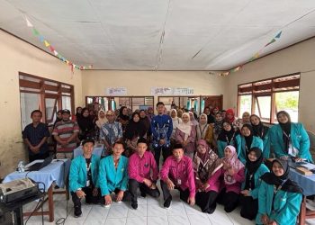 Sosialisasi parenting oleh KKNDik Kelompok 6 UMS di MIM Kedunglumbu, Wonogiri. Foto: Ist.