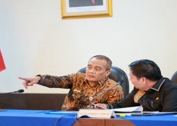 Gubernur Jawa Tengah Ahmad Luthfi saat rapat bersama Komisi V DPR RI dan Menteri Perhubungan di kompleks kantor Gubernur Jateng pada Jumat 20 Februari 2026. Foto: Ist.