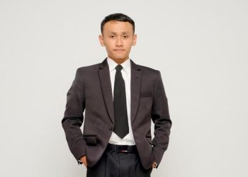 Muhammad Yogi Saputro, mahasiswa Prodi Magister Pendidikan Agama Islam UMS meraih penghargaan sebagai peserta terbaik III dalam APPPTMA 2026. Foto: Ist.