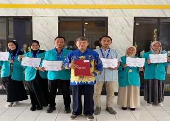 Tim Mahasiwa UMS meraih Gold Medal di ajang kompetisi internasional ASEAN Inovative Science Environmental dan Entrepreneur Fair 2026. Foto: Ist.