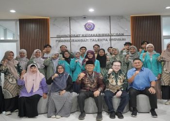 DKPTI UMS menyelenggarakan kegiatan mentoring mahasiswa penerima Beasiswa Cendekia BAZNAS. Foto: Ist.
