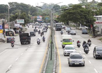 Para pemudik mengapresiasi infrastruktur jalan di Jateng yang semakin baik. Foto: Ist.