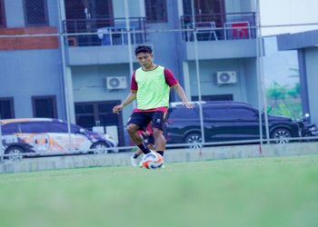 Gelandang Kendal Tornado FC, Ibnu Hajar. Foto: Ist.