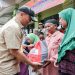 Gubernur Jawa Tengah, Ahmad Luthfi meninjau korban bencana banjir yang mengungsi di Kantor Kecamatan Guntur, Kabupaten  Demak pada Sabtu, 4 April 2026. Foto: Ist.