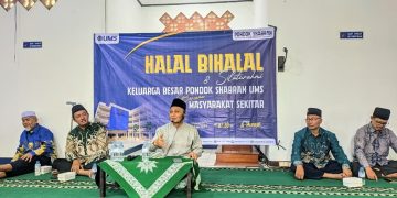 Pondok Hajjah Nuriyah Shabran UMS menggelar halal bihalal di Masjid Al Munajat Komplek Pondok Shabran Timur, Sabtu (11/4/2026). Foto: Ist.