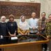 Penandatanganan akta notaris alih kelola STIKES Husada Borneo dari Yayasan Husada Borneo ke Persyarikatan Muhammadiyah. Foto: Ist.