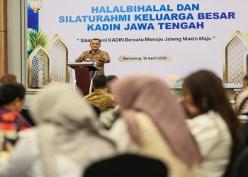 Gubernur Jawa Tengah, Ahmad Luthfi menghadiri acara halalbihalal dan silaturahmi Kadin Jawa Tengah di Hotel Patra Semarang, Kamis, 16 April 2026. Foto: Ist.