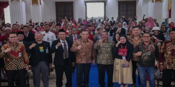 Gubernur Ahmad Luthfi menghadiri silaturahmi dan halal bihalal Apmiso Jawa Tengah di Wisma Perdamaian Semarang pada Jumat, 17 April 2026. Foto: Ist.