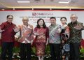 Presiden Komisaris CIMB Niaga Didi Syafruddin Yahya (kiri) bersama Presiden Direktur CIMB Niaga Lani Darmawan (ketiga kiri), Direktur Compliance, Corporate Affairs and Legal CIMB Niaga Fransiska Oei (kedua kanan), Direktur Strategy, Finance & SPAPM CIMB Niaga Lee Kai Kwong (kanan), Anggota Dewan Pengawas Syariah CIMB Niaga Dr. H. Hamim Ilyas, M.Ag (kedua kiri), dan Direktur CIMB Niaga Budiman Tanjung (ketiga kanan) pada Rapat Umum Pemegang Saham Tahunan (RUPST) CIMB Niaga di Jakarta, Jumat (17/4/2026). Foto: Ist.