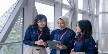Telkom berkomitmen mendorong kesetaraan gender dan pemberdayaan perempuan sebagai bagian dari strategi keberlanjutan GoZero% - Sustainability Action by Telkom Indonesia, melalui pilar Empower Our People. Foto: Ist.