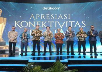 TelkomGroup meraih tiga penghargaan pada ajang Apresiasi Konektivitas Digital 2026. Foto: Ist.