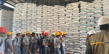 Puluhan siswa SMA berkunjung ke kompleks Pergudangan Telukan, Kabupaten Sukoharjo, Rabu (22/4/2026). Foto: Ist.