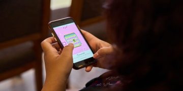 Ilustrasi - Blibli menghadirkan social experiment yang memperkenalkan JEDA sebagai pendekatan sederhana untuk merespons dengan bijak di ruang offline dan online. Foto: Ist.