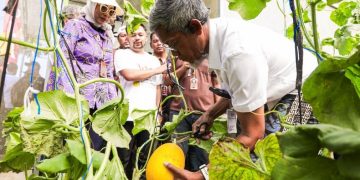 Sekretaris Daerah Jawa Tengah, Sumarno hadir mewakili Gubernur Ahmad Luthfi dalam Apel Siaga Penyuluh Pertanian dan Petani Milenial Jawa Tengah  di Agro Center Soropadan, Pringsurat, Kabupaten Temanggung, Jumat (24/4/2026). Foto : Ist.
