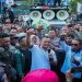 Gubernur Jawa Tengah Ahmad Luthfi menemui para buruh dan mahasiswa yang menggelar aksi May Day, Jumat, 1 Mei 2026.