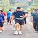 Kapolda Kalimantan Utara, Irjen Pol. Djati Wiyoto Abady memimpin kegiatan olahraga bersama yang diikuti jajaran kepolisian. Foto: Ist.