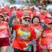 Para pelari mengikuti Red Dress Run pada ajang Prambanan Mendut Interhash 2026 di Kota Magelang, Jumat sore, 8 Mei 2026. Foto: Ist.