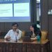 Ketua Tim Peneliti Fakultas Psikologi UNS, Dr. Phil. Ayu Okvitawanli didampingi anggota tim peneliti, Dr. Moh. Abdul Hakim, S.Psi., M.A saat memberikan keterangan pers, Senin (18/5/2026). Foto: Indospektrum.com