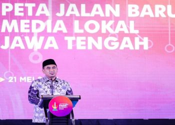 Wakil Gubernur Jawa Tengah, Taj Yasin Maimoen memberikan keynote speech dalam acara Jateng Media Summit 2026 di Semarang, Kamis, 21 Mei 2026. Foto: Ist.