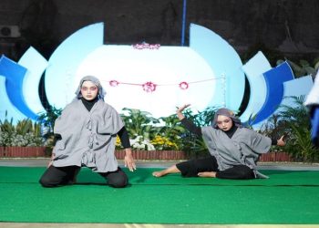 Penampilan Tim Suran dalam malam puncak Pekan Seni Mahasiswa UMS 2026. Foto: Ist.