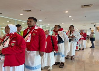 Ilustrasi - 81 kloter calon jemaah haji telah diterbangkan ke Tanah Suci melalui Bandara Adi Soemarmo Solo. Foto: Ist.