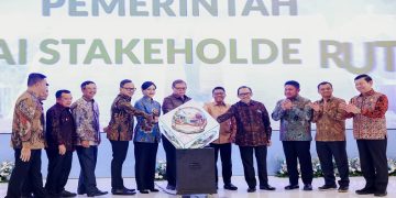Gubernur Jawa Tengah, Ahmad Luthfi menghadiri Konferensi Nasional Pengembangan Ekonomi Daerah yang digelar di Balai Kartini Grand Ballroom Jakarta, Senin, 25 Mei 2026. Foto: Ist.