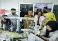 Gubernur Ahmad Luthfi meninjau pelatihan di BIPTAKDisperindag Provinsi Jawa Tengah, Selasa, 26 Mei 2026. Foto: Ist.