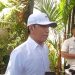 Mantan Presiden Jokowi saat memberikan keterangan pers di kediamannya, Gang Kutai Utara Nomor 1, Kelurahan Sumber, Kecamatan Banjarsari, Kota Solo, Senin (25/5/2026). Foto: Indospektrum.com