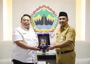Pertemuan antara Wakil Gubernur Jawa Tengah Taj Yasin Maimoen dan pihak Garuda Indonesia membahas kerjasama untuk kelancaran MTQ Nasional di kantor Wagub Jateng, Senin (25/5/2026). Foto : Ist.