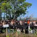 Sebanyak 10 kader HW UMS turut melakukan penanaman mangrove di Pantai Baros, Bantul, Yogyakarta. Foto: Ist.