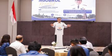 Gubernur Ahmad Luthfi saat acara ngobrol dengan pelaku ekonomi kreatif di Kota  Salatiga, Rabu, 10 Juni 2026. Foto: Ist.