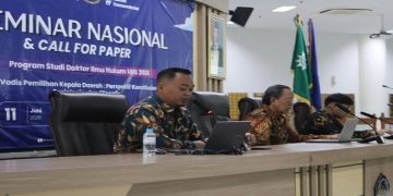 Pemaparan narasumber pada Seminar Nasional PDIH UMS. Foto: Ist.