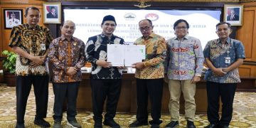 Penandatanganan Nota Kesepahaman antara LPSK dan Pemerintah Provinsi Jawa Tengah tentang Penyelenggaraan Perlindungan Saksi dan Korban Tindak Pidana. Foto: Ist.
