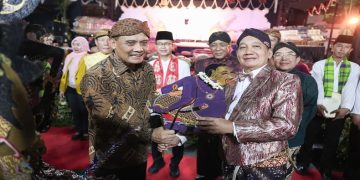 Gubernur Ahmad Luthfi menghadiri acara Gebyar Harmoni Budaya yang digelar Paguyuban Jawa Tengah di Pelataran Blok M Hub, Jakarta Selatan, Jumat malam, 19 Juni 2026. Foto: Ist.