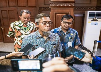 Sekretaris Daerah Provinsi Jawa Tengah, Sumarno memberikan keterangan pers, Kamis, 25 Juni 2026. Foto: Ist.