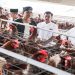 Wakil Gubernur Jawa Tengah, Taj Yasin Maimoen meninjau peternakan ayam di Desa Kranggan, Kecamatan Polanharjo, Kabupaten Klaten, Jumat 26 Juni 2026. Foto: Ist.
