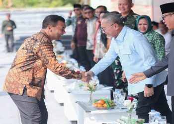 Gubernur Ahmad Luthfi saat acara Penandatanganan Surat Dukungan Asta Cita Presiden RI yang diprakarsai DPP Papdesi di Koperasi Desa Merah Putih Bergas Kidul, Kabupaten Semarang, Sabtu 27 Juni 2026. Foto: Ist.