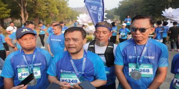 Gubernur Jawa Tengah, Ahmad Luthfi memberikan keterangan pers di sela kegiatan Rupiah Borobudur Playon di Kawasan Candi Borobudur, Kabupaten Magelang, Minggu, 5 Juli 2026. Foto: Ist.